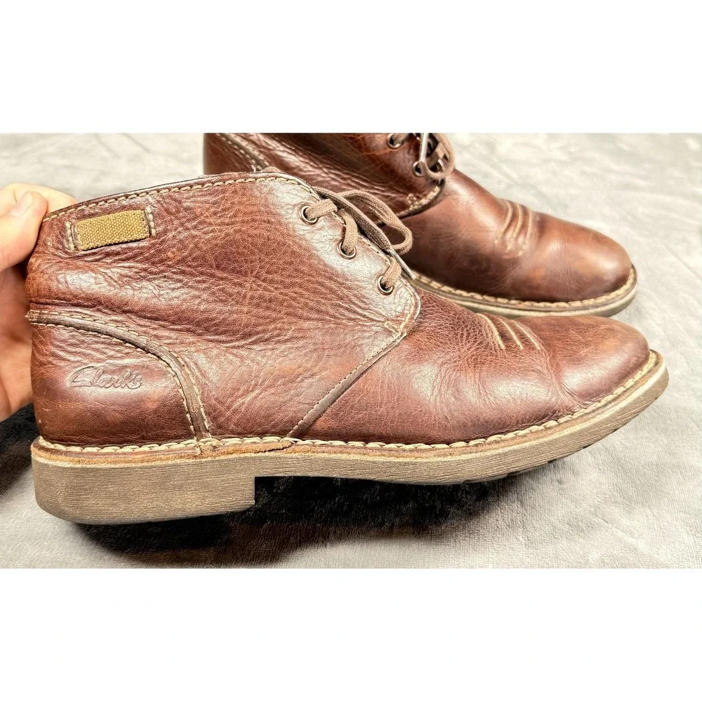 Clarks Boots Mens Size 10.5 Brown Leather Chukka Lace Up Ankle Casual Boots